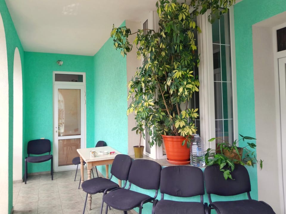 Guest House Sirius Bed and Breakfast in Chișinău