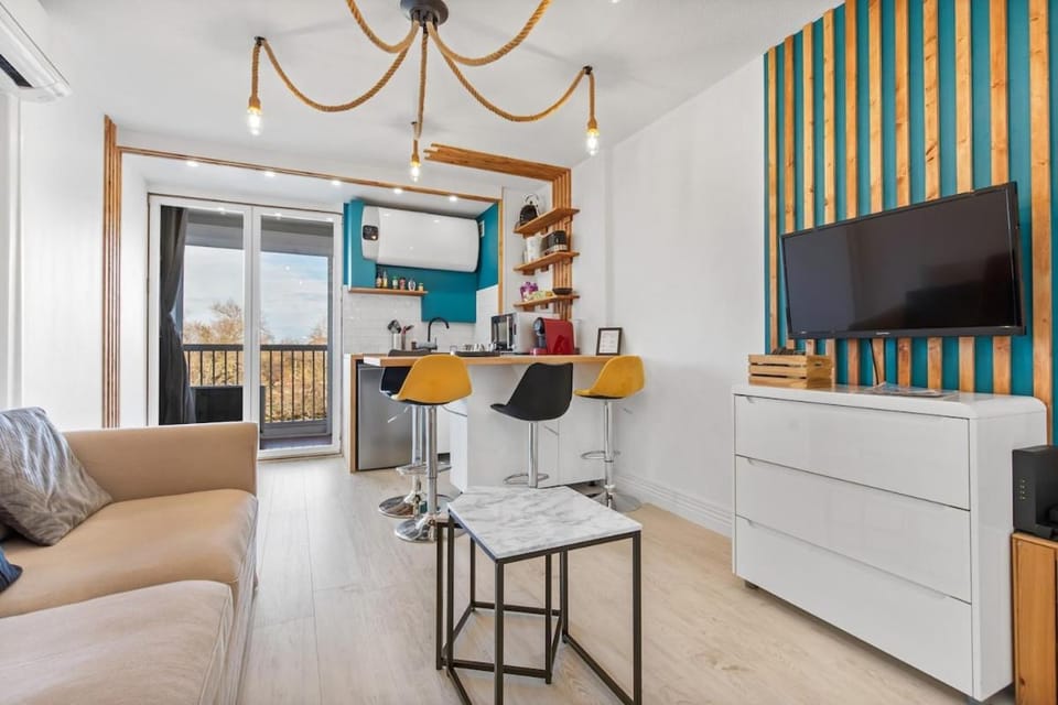 Studio cabine AZUR ,5 min mer -5 min Arena - clim - parking gratuit privée - 4 personnes Cabin in Mauguio