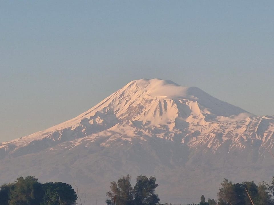 Ejmiatsin To Zvartnots Airport Bed and Breakfast in Armenia