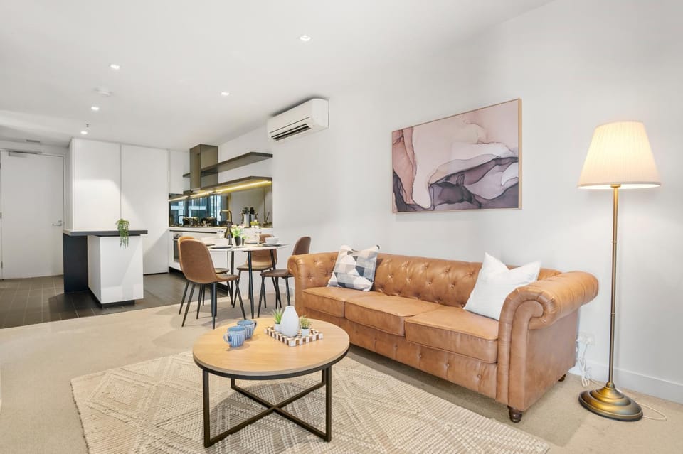 Stunning Apartment at Marvel Stadium with Parking & Amenities Apartment in Melbourne