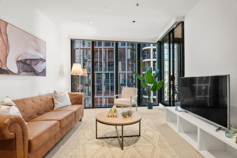 Stunning Apartment at Marvel Stadium with Parking & Amenities Apartment in Melbourne