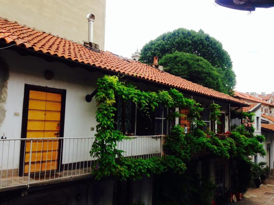 Property building, Inner courtyard view