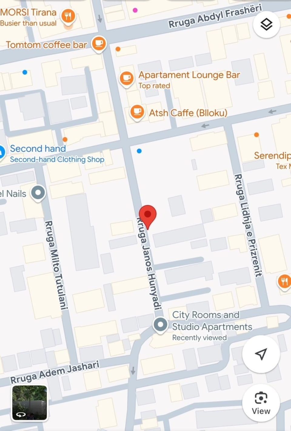 Text overlay, City view, Street view