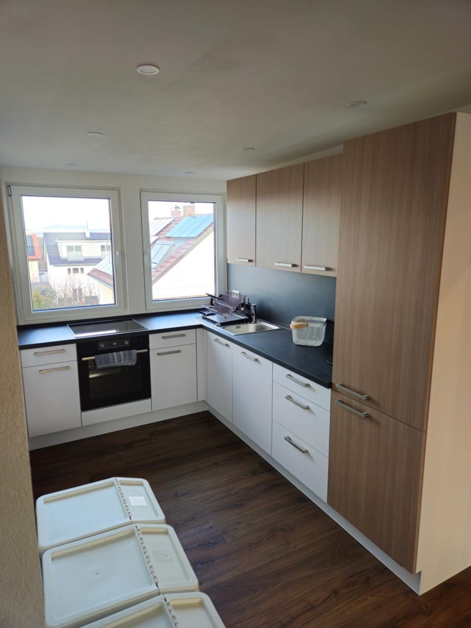 Kitchen or kitchenette, kitchen