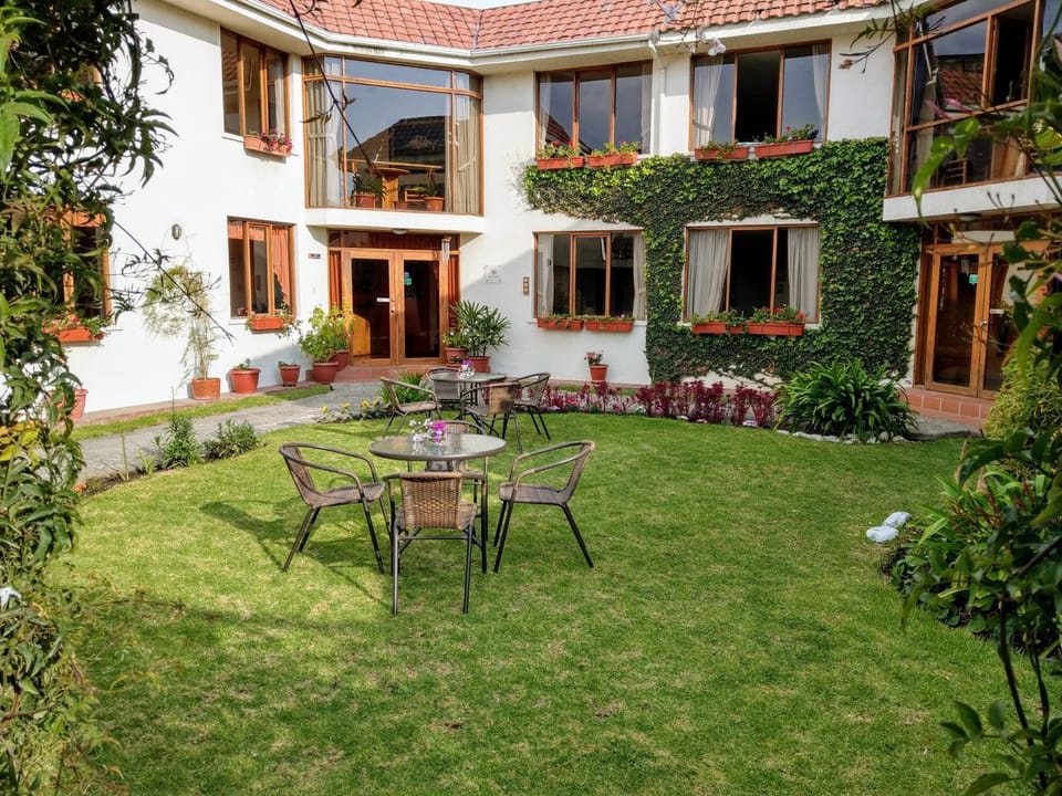 Facade/entrance, Garden