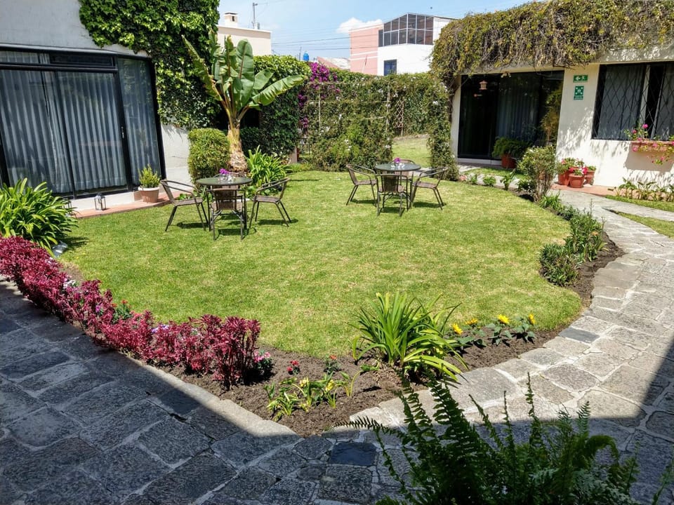 Patio, Garden