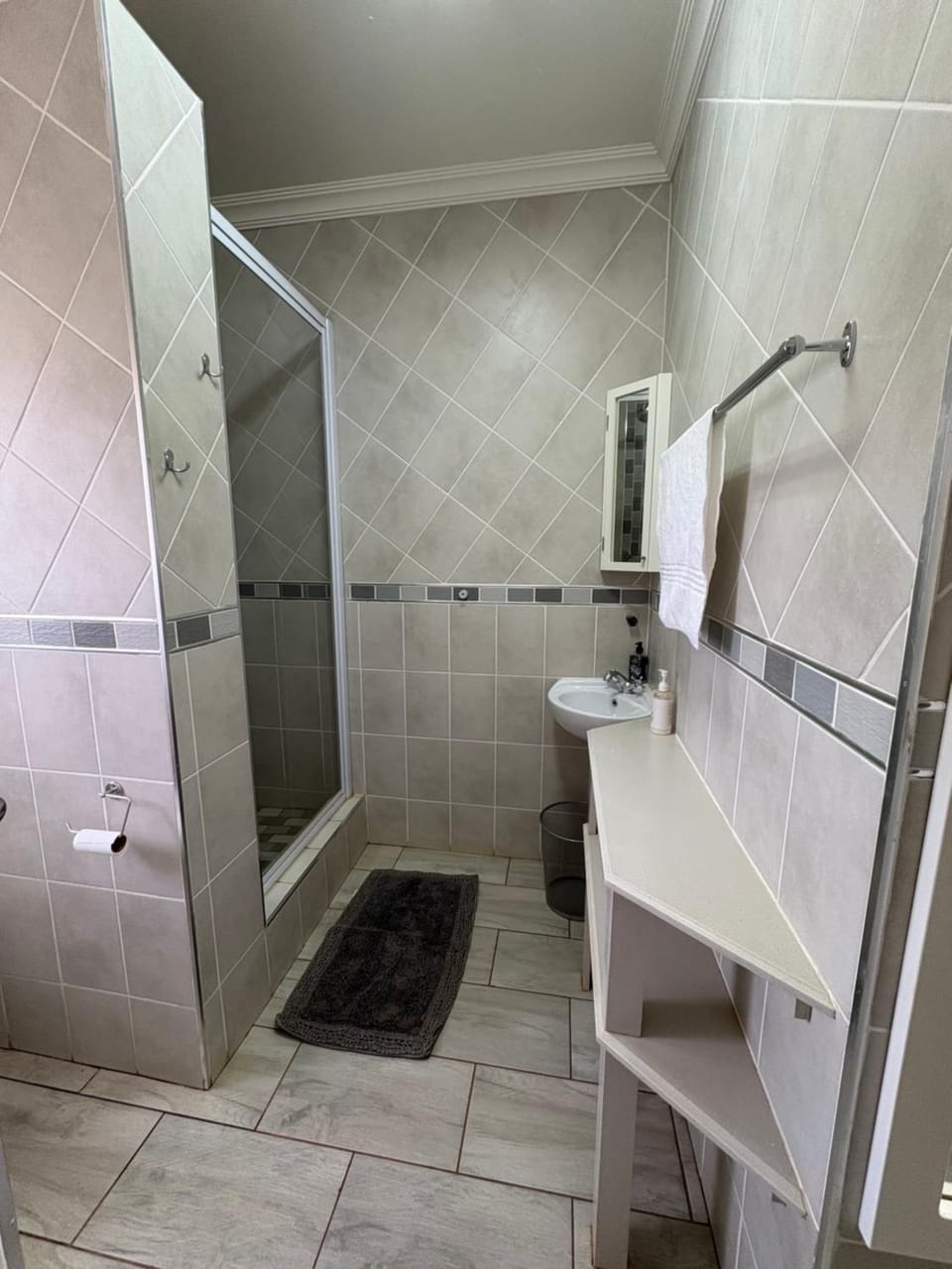 Shower, Bathroom