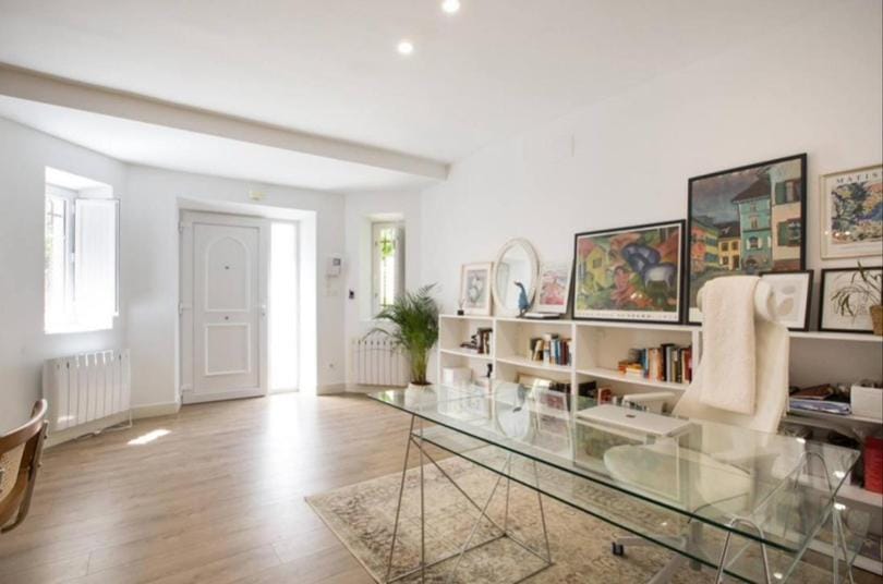 Large terrace 3 minutes from the beach Apartment in Basque Country