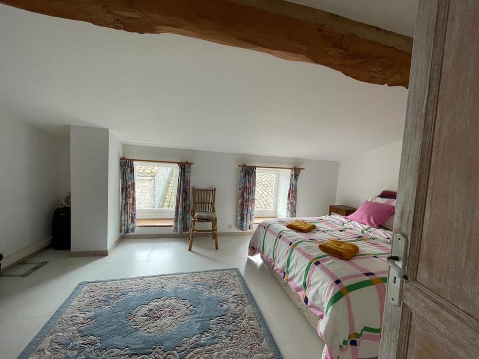 Le Plo - Gîte en centre village House in Occitanie