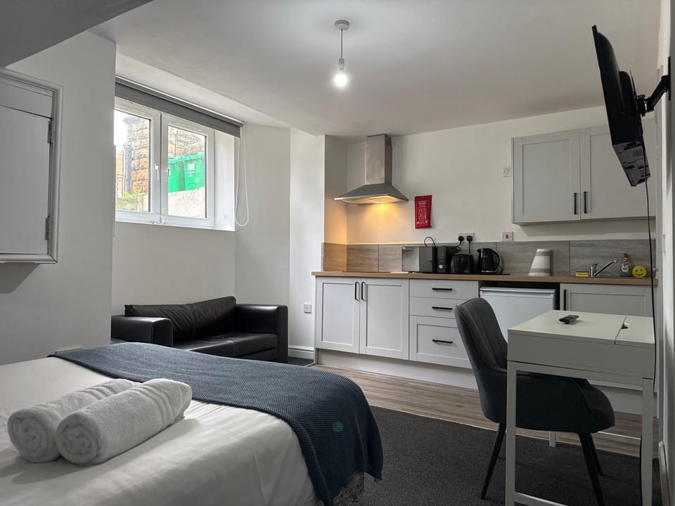 Comfortable Stay - Derby Road Bed and Breakfast in Nottingham