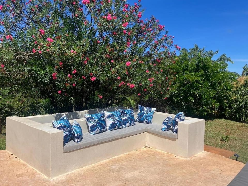 Garden, Seating area