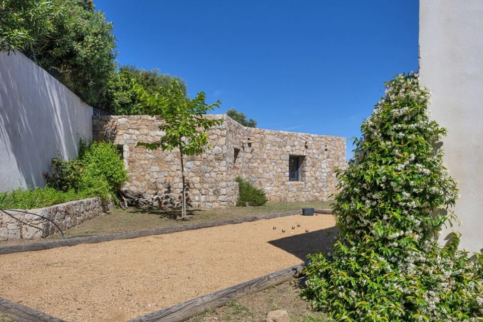 Area and facilities