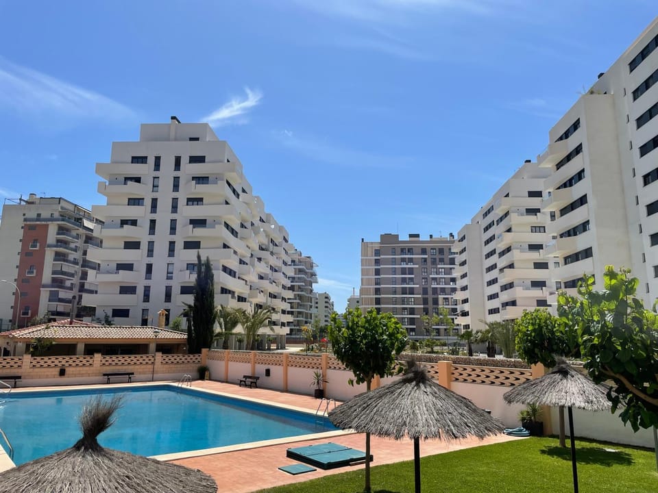 Pool view, Swimming pool