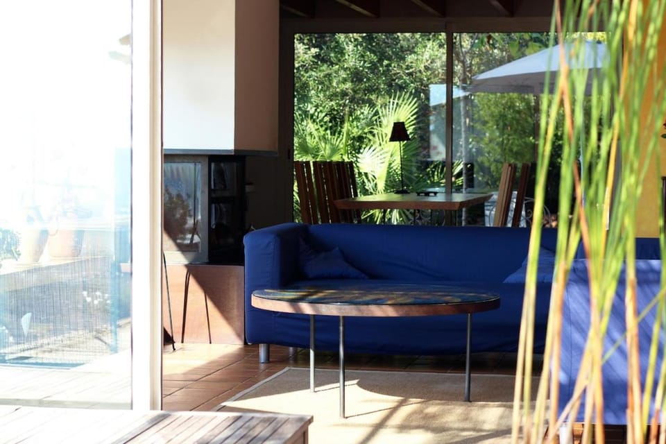 Property building, View (from property/room), Seating area, Dining area, Garden view