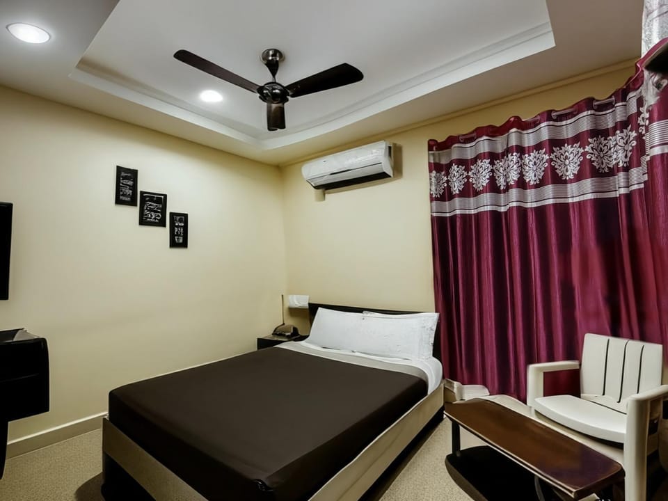 TV and multimedia, Bedroom, air conditioner
