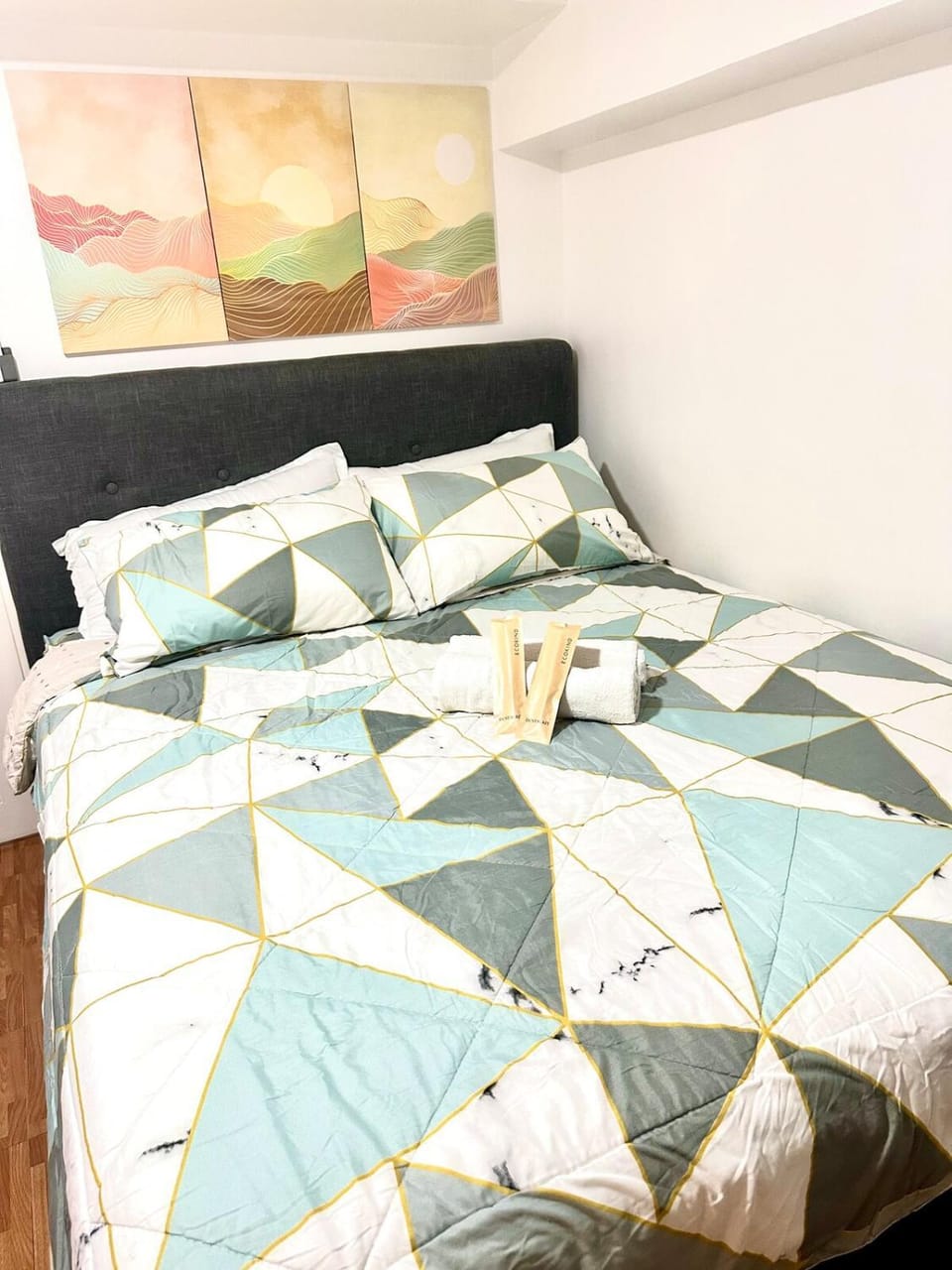 HiYara Loft - GA Tower 2, beside MRT BONI Station Apartment in Mandaluyong