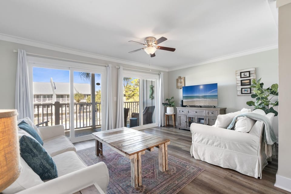 Sea Bluff of 30A Unit 10 House in Blue Gulf Beach