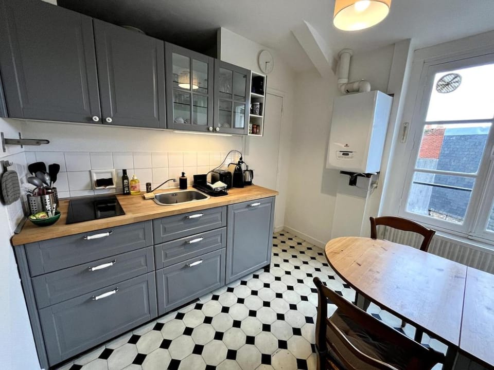 Delorme 2pers Tv & Wifi Apartment in Nantes