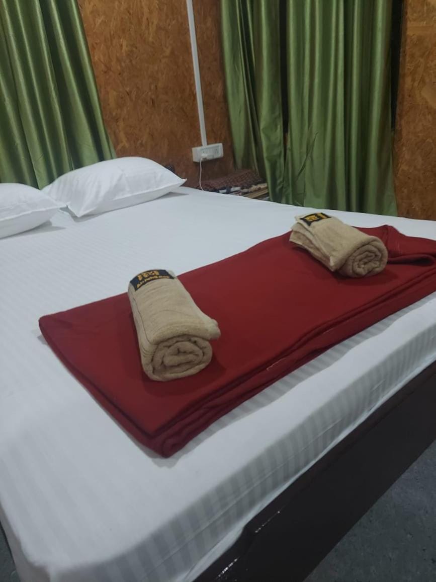 Ocean View Cottages Hotel in Goa, India
