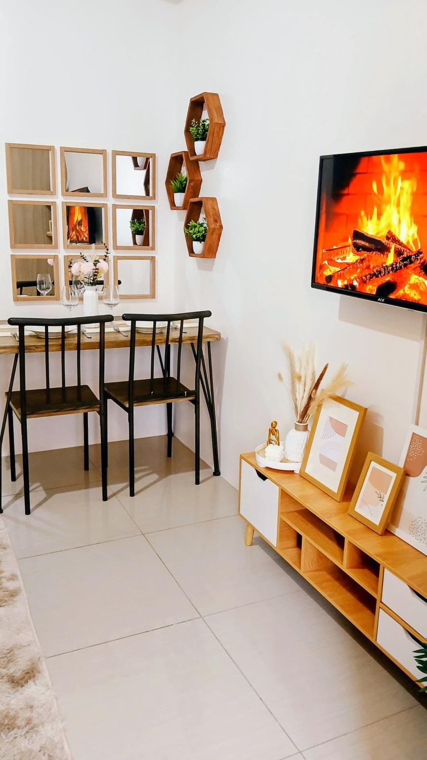 TV and multimedia, Dining area