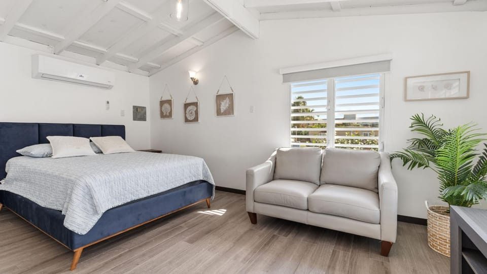 Danielas Beachfront Studio Apartment in Stella