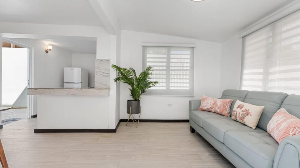 Danielas Beachfront Apartment Apartment in Stella