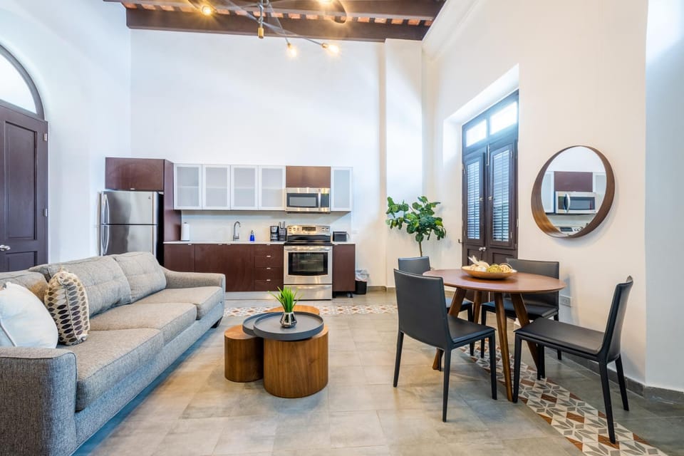 Kitchen or kitchenette, Living room, Dining area