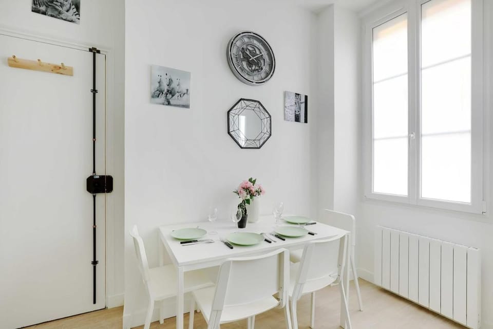 Cosy Apartement in heart of Batignolles Apartment in Paris