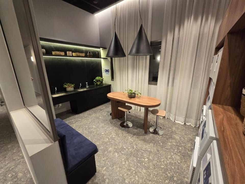 Studio Completo a 500m do Metrô Borba Gato AD201 Apartment in Sao Paulo City