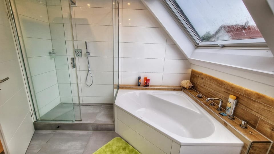 Shower, Bathroom, Bath