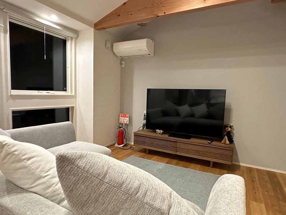 Snow fox chalet Chalet in Hakuba