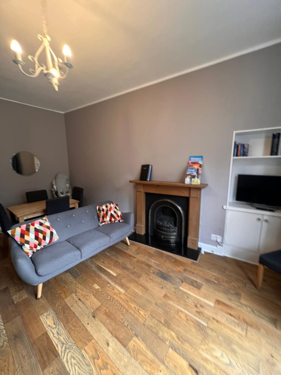 TV and multimedia, Living room, Photo of the whole room, Seating area