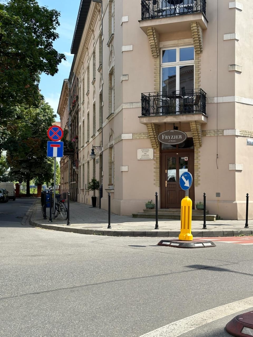 Property building, Neighbourhood, Street view