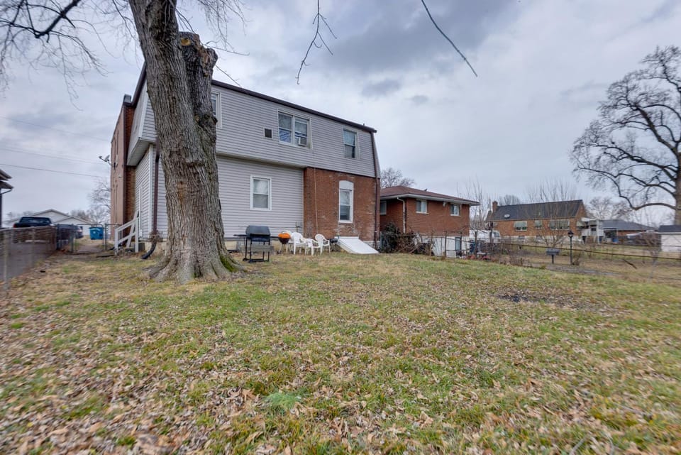 Quiet St Louis Apt: 3 Mi to Carondelet Park Apartment in Saint Louis