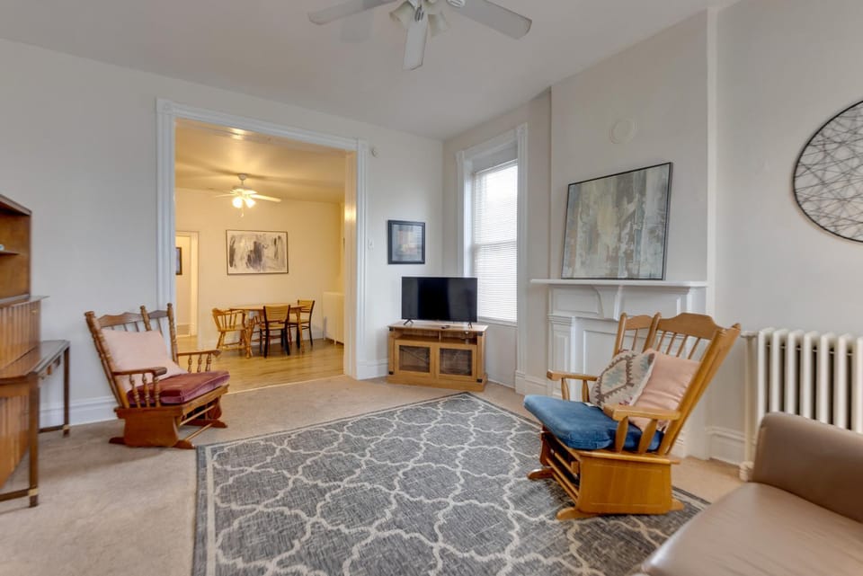 Quiet St Louis Apt: 3 Mi to Carondelet Park Apartment in Saint Louis