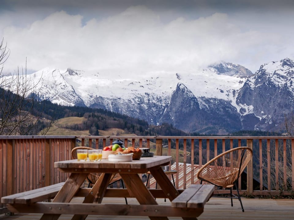 Natural landscape, Winter, View (from property/room), Balcony/Terrace, Mountain view