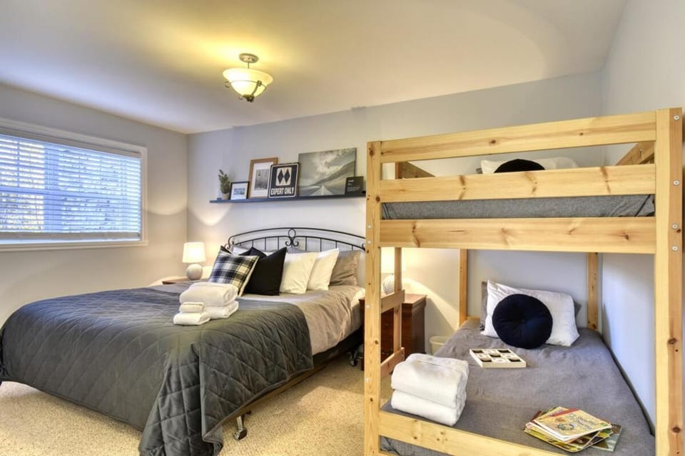 Condo Ski in Ski Out et Bike in Bike Out Apartment in Ontario