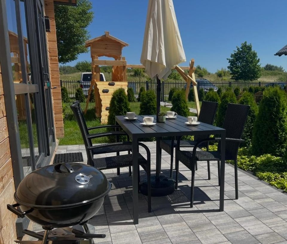 MOJA DEBINA LUX 1, domek z pokojem dziennym, jedną sypialnią i antresolą, blisko plaży House in Pomeranian Voivodeship