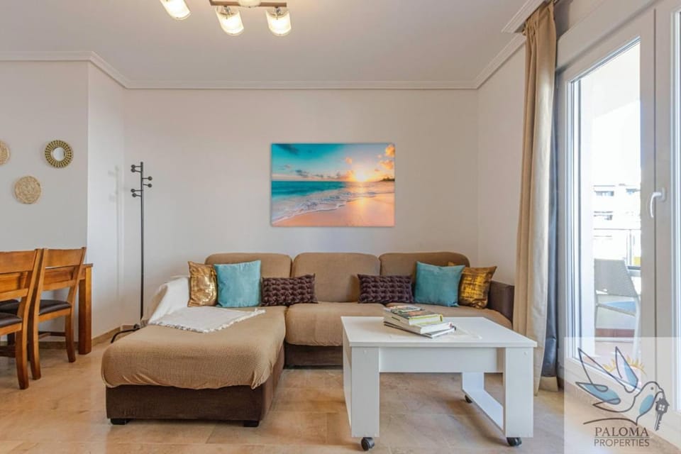 Apt of 2BDR with Excellent Location Apartment in Benalmadena