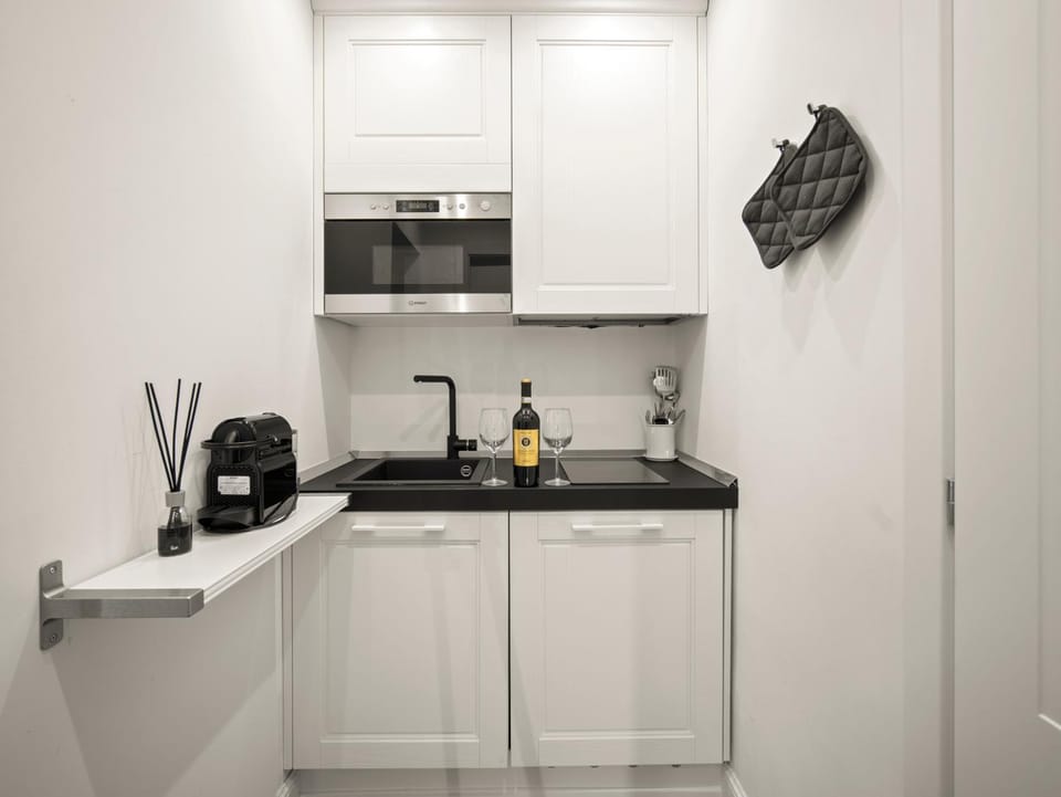 Four Season's Ghibellina Luxury Apartment 300 mt from Duomo Apartment in Florence