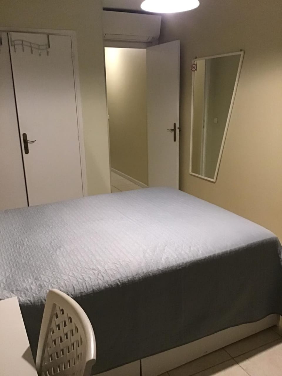 Nice port quartier antiquaire Vacation rental in Nice