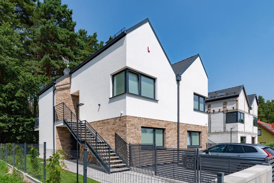 Property building, Street view, Parking