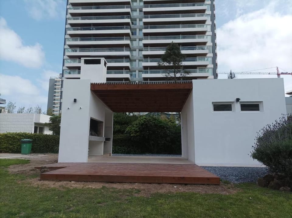 A metros de playa Brava con todas las comodidades Apartment in Punta del Este