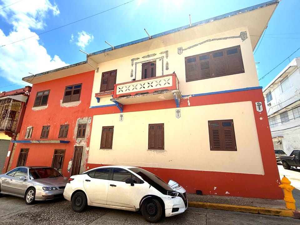 Property building, Day, Street view, Location, Parking