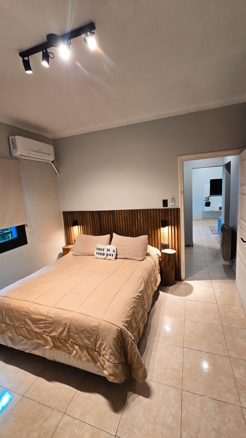 Bed, Bedroom, air conditioner