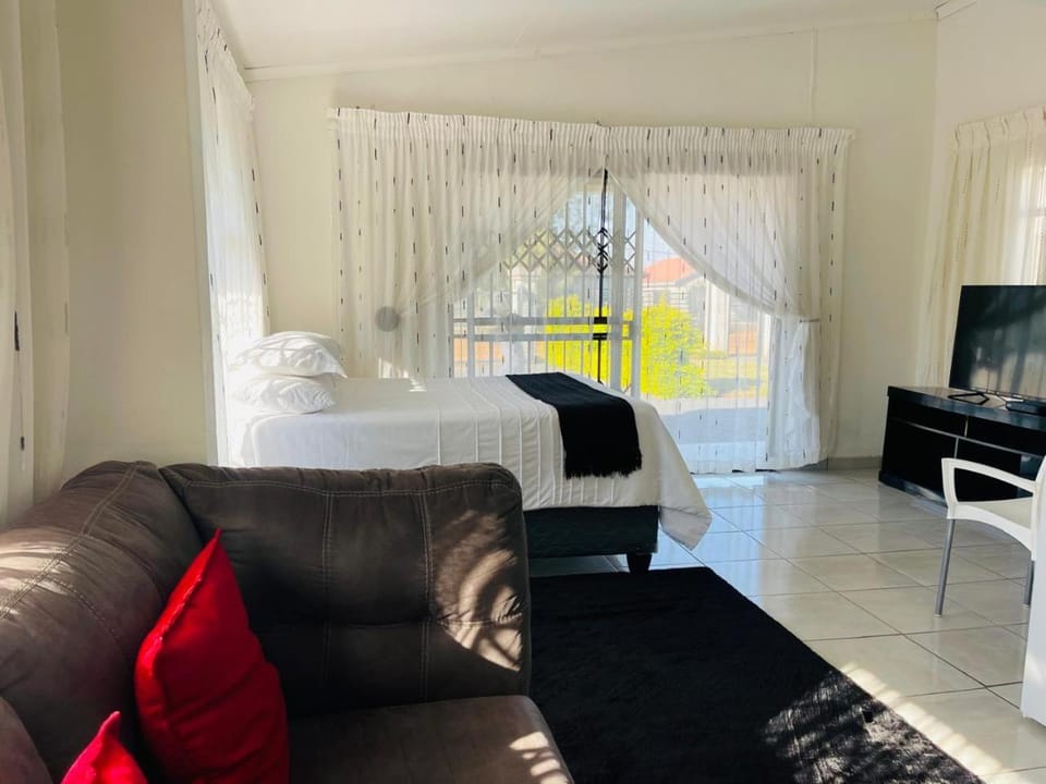 Communal lounge/ TV room, Bedroom