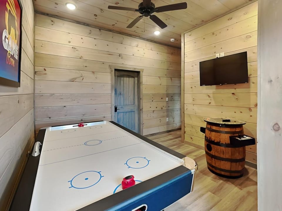 Game Room, TV and multimedia, furniture