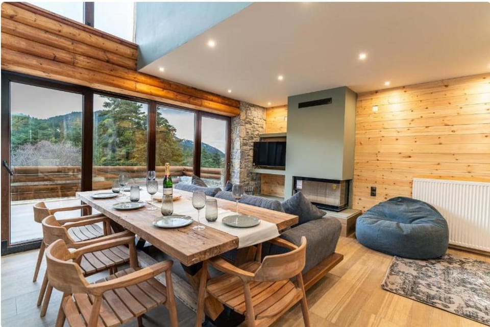 Monte Verde Resort Kalavrita Chalet in Peloponnese Region