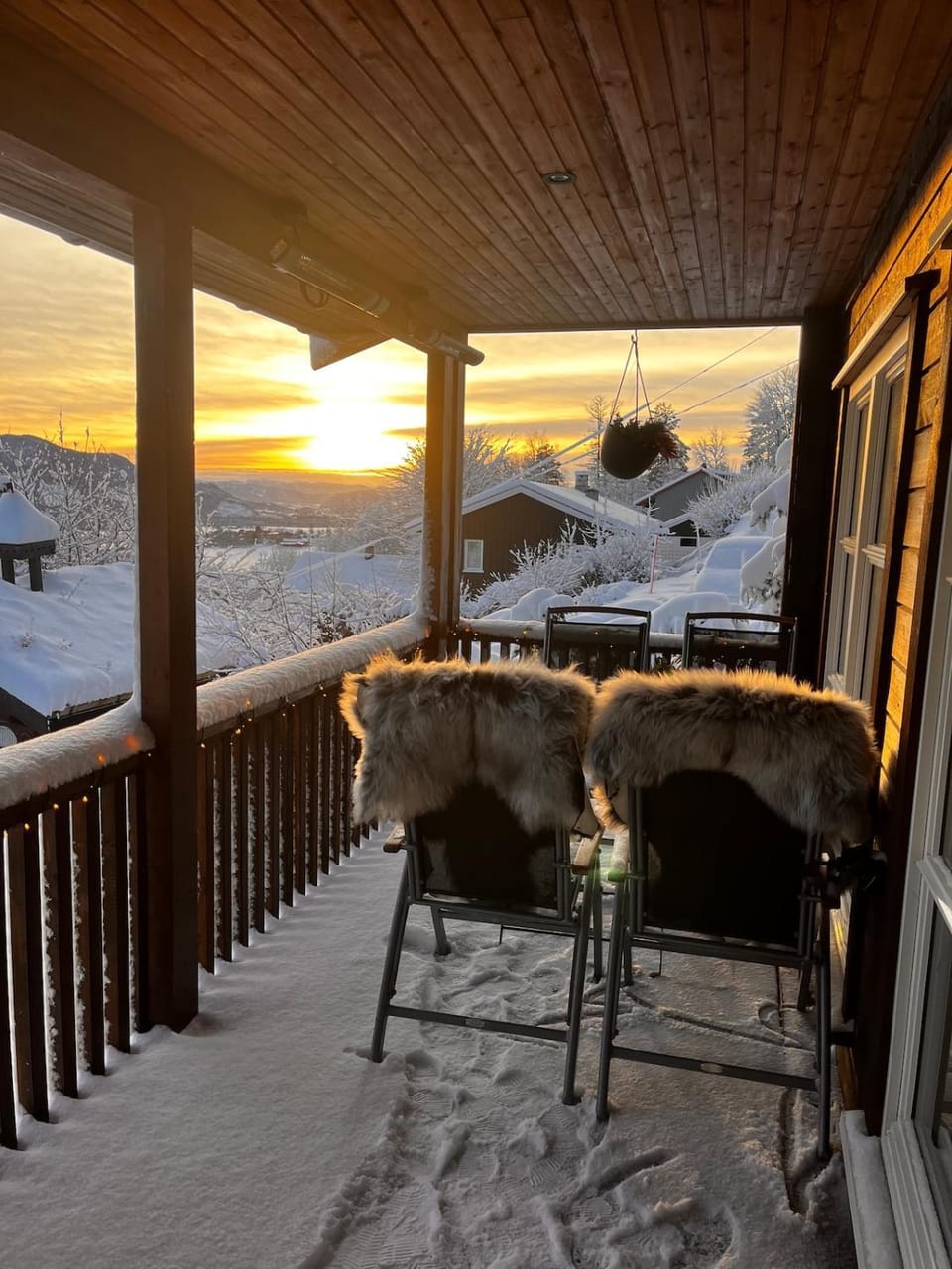 Fairy tale house during Ski world cup Villa in Trondelag