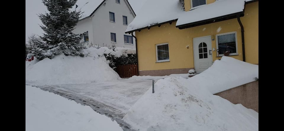 Property building, Winter